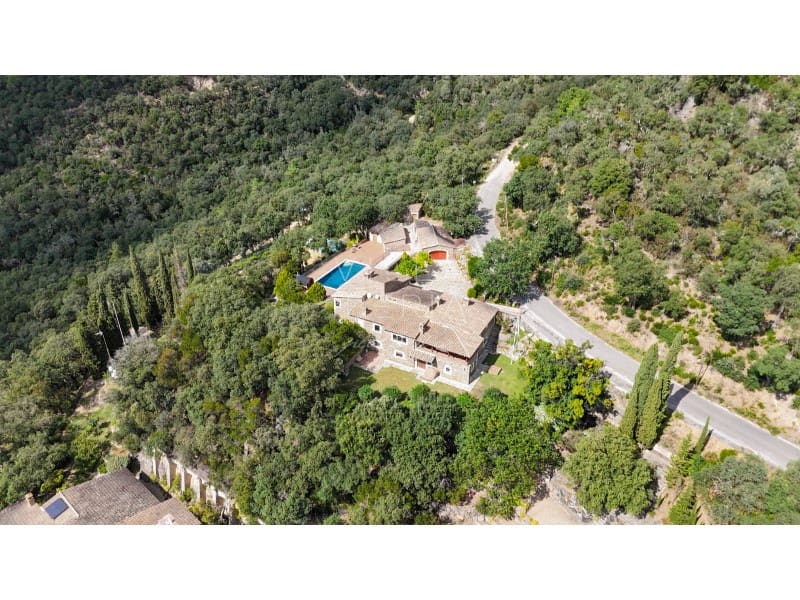 5 chambre Villa/Maison à vendre à Santa Cristina d'Aro avec piscine garage - 1 795 000 € (Ref: 9134642)