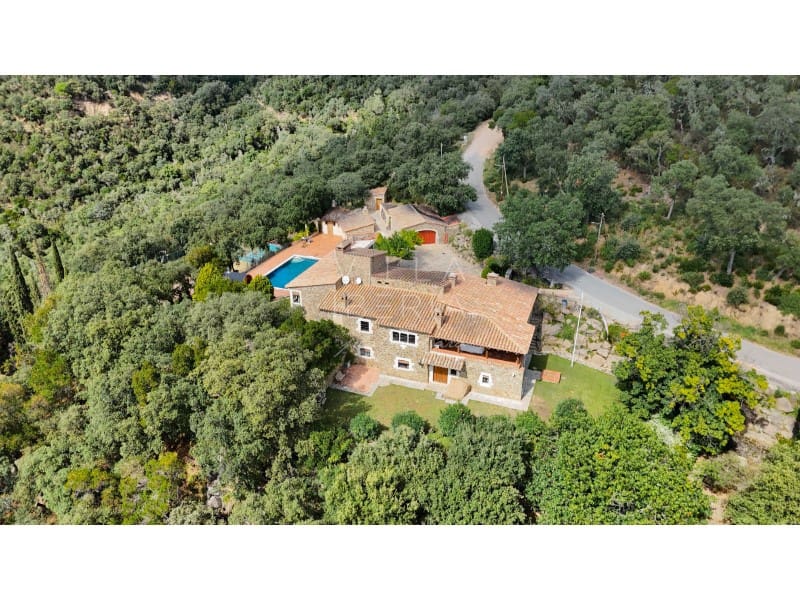 5 chambre Villa/Maison à vendre à Santa Cristina d'Aro avec piscine garage - 1 795 000 € (Ref: 9134642)