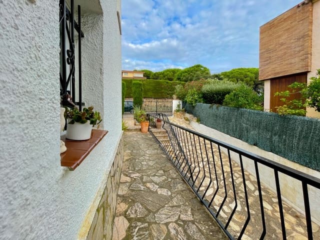 6 chambre Villa/Maison à vendre à Calonge i Sant Antoni avec garage - 539 000 € (Ref: 9136341)