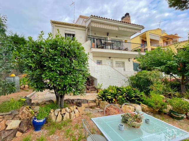 6 slaapkamer Villa te koop in Calonge i Sant Antoni met garage - € 539.000 (Ref: 9136341)