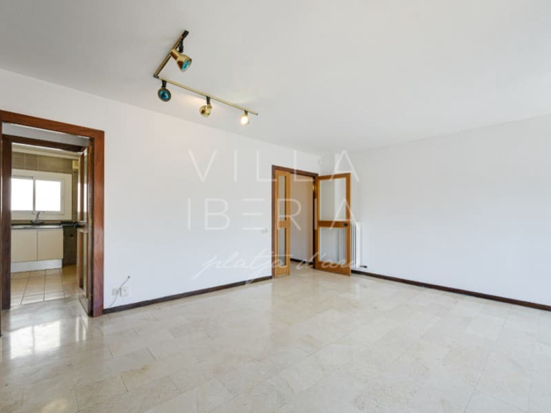 4 soveværelse Lejlighed til salg i Girona by med garage - € 535.000 (Ref: 9147376)