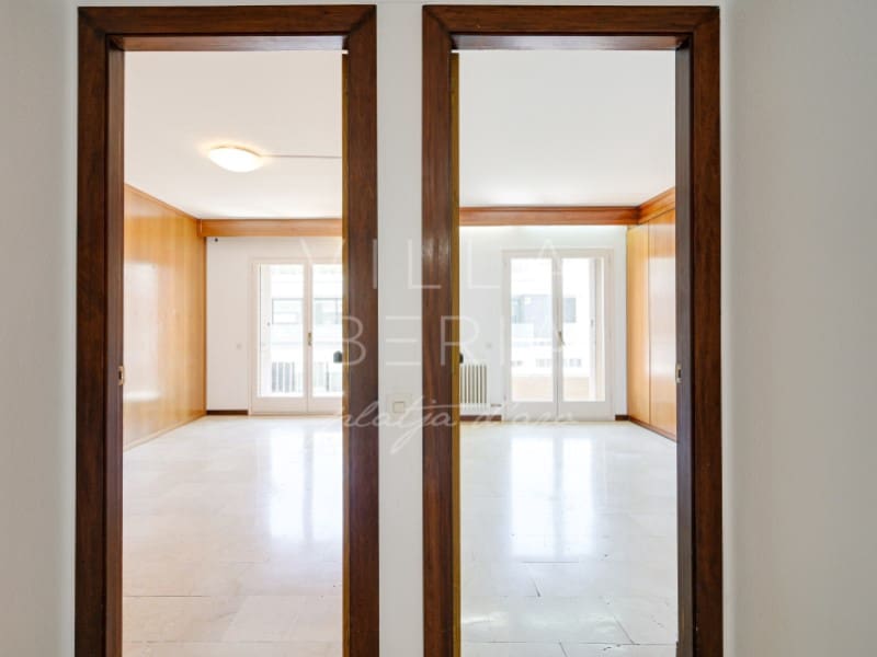 4 soveværelse Lejlighed til salg i Girona by med garage - € 535.000 (Ref: 9147376)