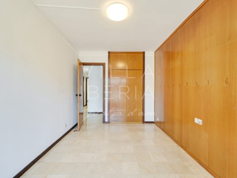 4 soveværelse Lejlighed til salg i Girona by med garage - € 535.000 (Ref: 9147376)