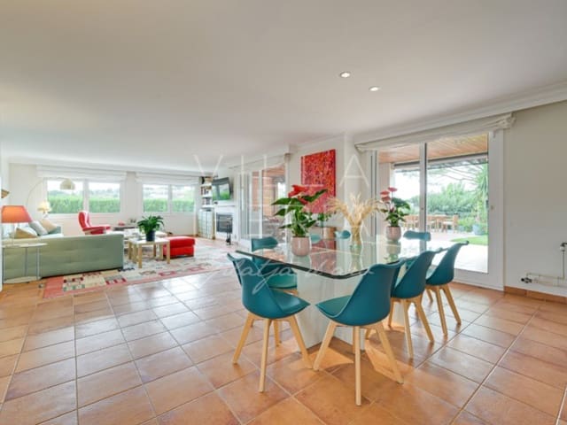 5 soverom Villa til salgs i Calonge i Sant Antoni med svømmebasseng garasje - € 1 250 000 (Ref: 9154378)