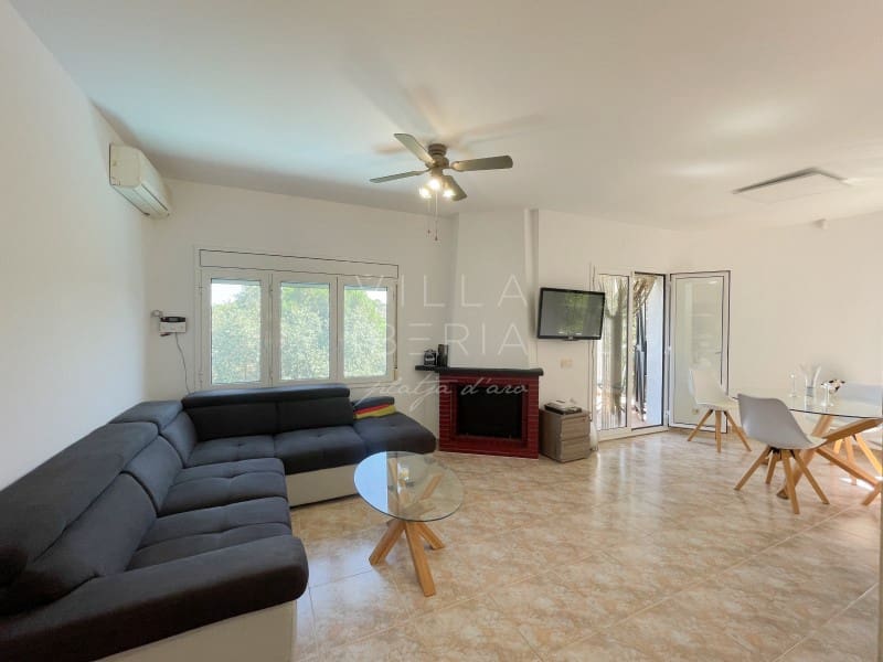 4 slaapkamer Villa te koop in Santa Cristina d'Aro - € 479.000 (Ref: 9171736)