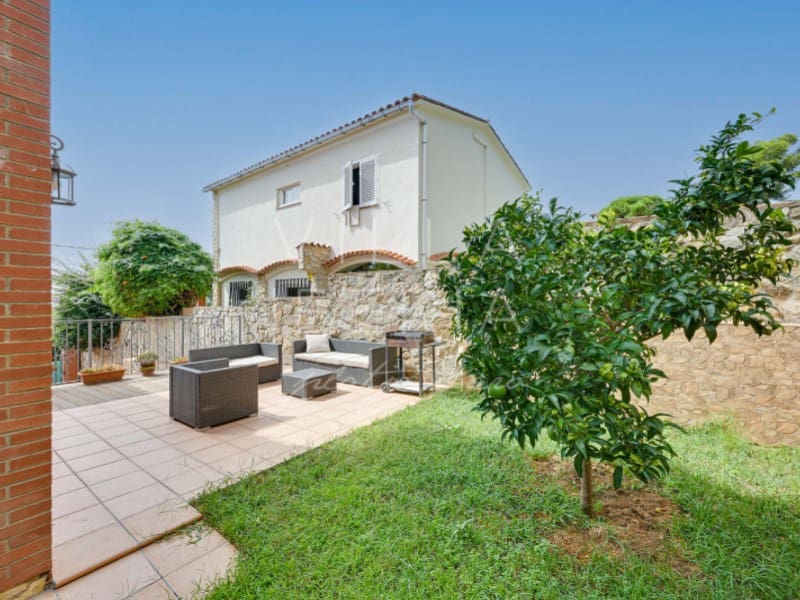 4 bedroom Villa for sale in Platja d'Aro with pool garage - € 1,120,000 (Ref: 9194087)