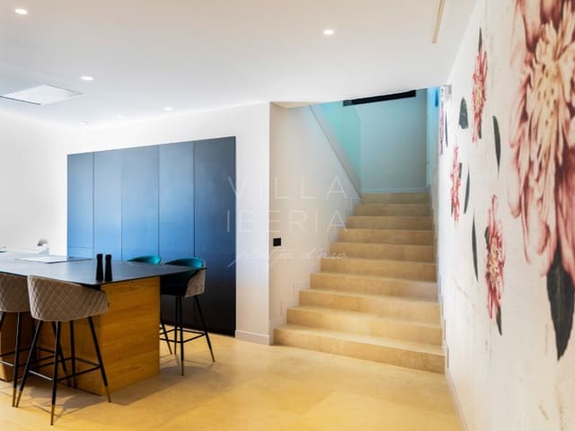 6 chambre Villa/Maison à vendre à Platja d'Aro, Castell-Platja d'Aro avec garage - 3 000 000 € (Ref: 9198011)