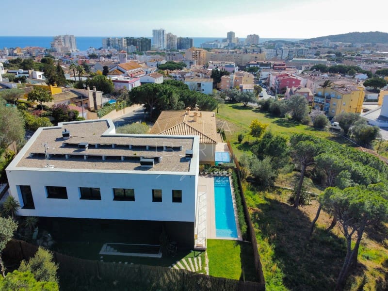 6 soverom Villa til salgs i Platja d'Aro med garasje - € 3 000 000 (Ref: 9198011)