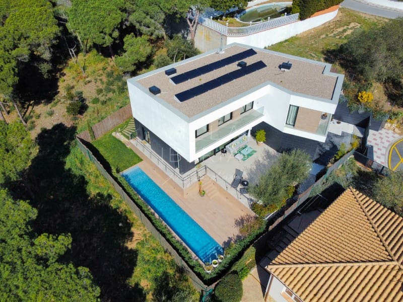 6 soverom Villa til salgs i Platja d'Aro med garasje - € 3 000 000 (Ref: 9198011)
