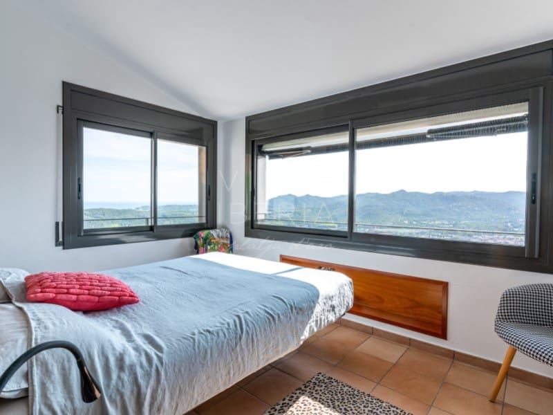 4 soveværelse Villa til salg i Santa Cristina d'Aro med garage - € 760.000 (Ref: 9215452)