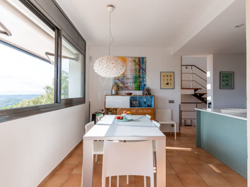 4 soveværelse Villa til salg i Santa Cristina d'Aro med garage - € 760.000 (Ref: 9215452)