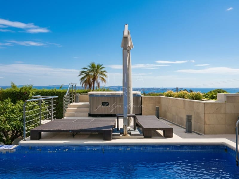 5 sovrum Villa till salu i Calonge i Sant Antoni med garage - 1 600 000 € (Ref: 9218800)