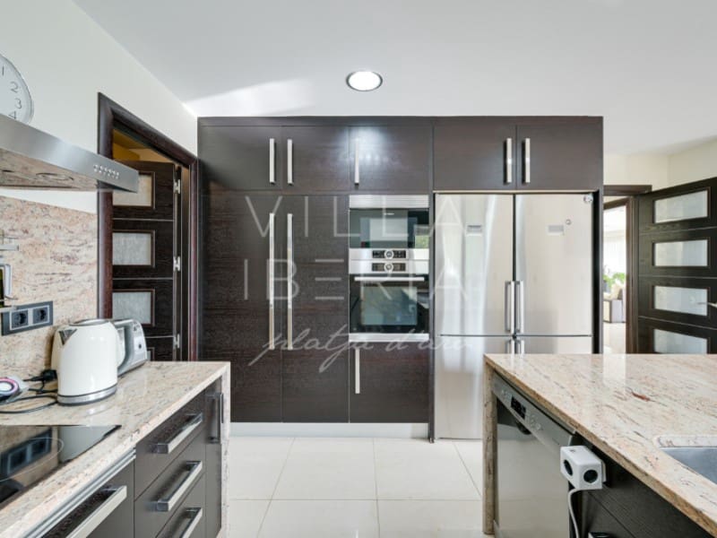 5 sovrum Villa till salu i Calonge i Sant Antoni med garage - 1 600 000 € (Ref: 9218800)