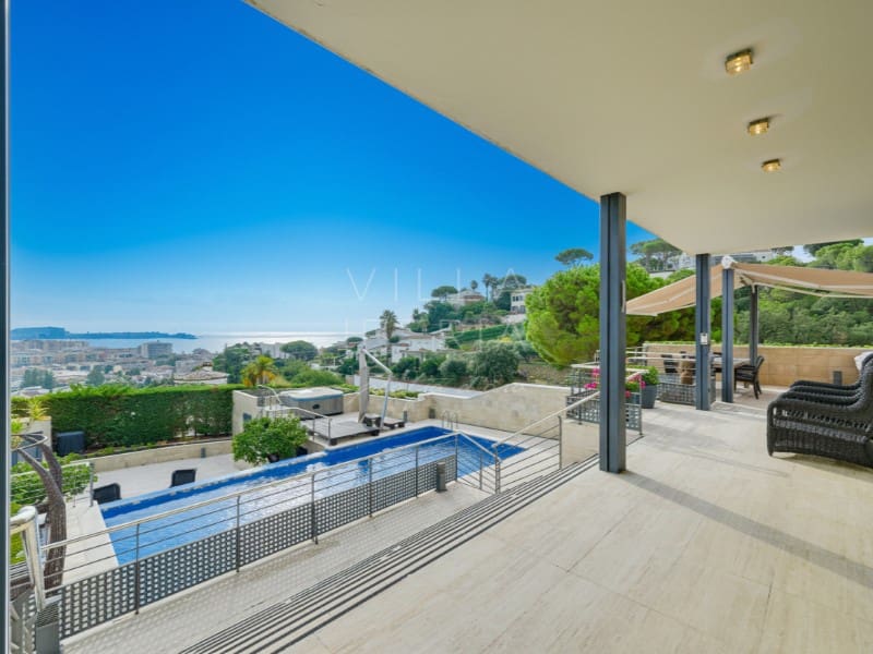 5 sovrum Villa till salu i Calonge i Sant Antoni med garage - 1 600 000 € (Ref: 9218800)