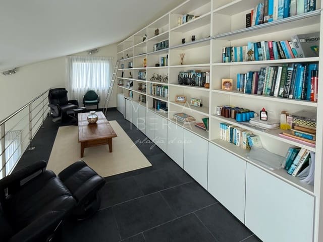 4 Zimmer Villa zu verkaufen in Santa Cristina d'Aro mit Pool Garage - 2.100.000 € (Ref: 9240275)