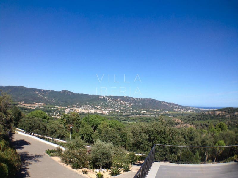 4 camera da letto Villa in vendita in Santa Cristina d'Aro con piscina garage - 2.100.000 € (Rif: 9240275)