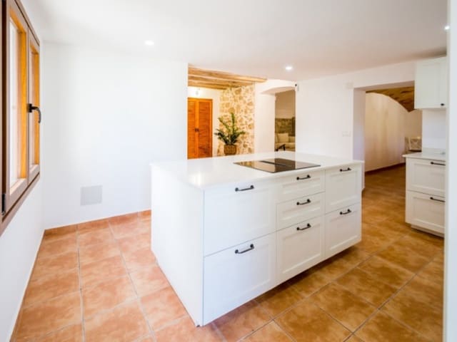 5 sypialnia Willa na sprzedaż w Calonge i Sant Antoni z garażem - 795 000 € (Ref: 9265505)