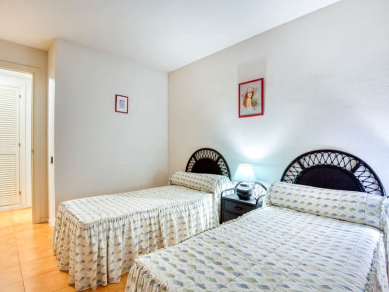 2 slaapkamer Strandappartement te koop in Sant Feliu de Guixols met zwembad garage - € 440.000 (Ref: 9321798)