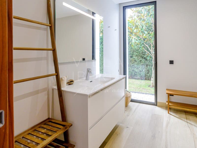 4 makuuhuone Huvila myytävänä paikassa S'Agaro mukana uima-altaan 
autotalli - 2 400 000 € (Ref: 9353513)