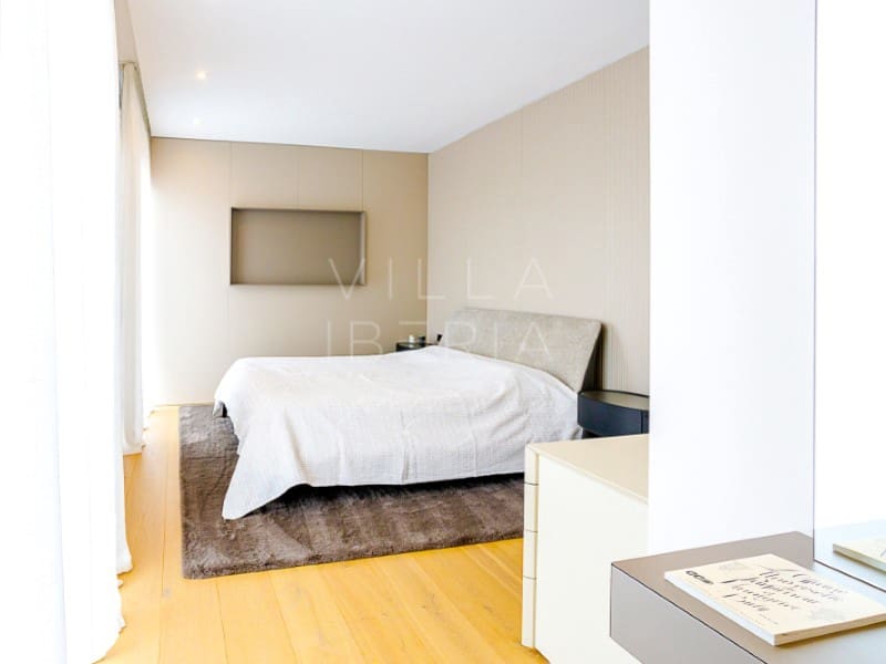 4 makuuhuone Huvila myytävänä paikassa S'Agaro mukana uima-altaan 
autotalli - 2 400 000 € (Ref: 9353513)