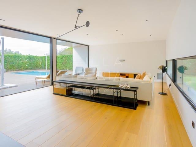 4 chambre Villa/Maison à vendre à S'Agaro, Castell-Platja d'Aro avec piscine garage - 2 400 000 € (Ref: 9353513)