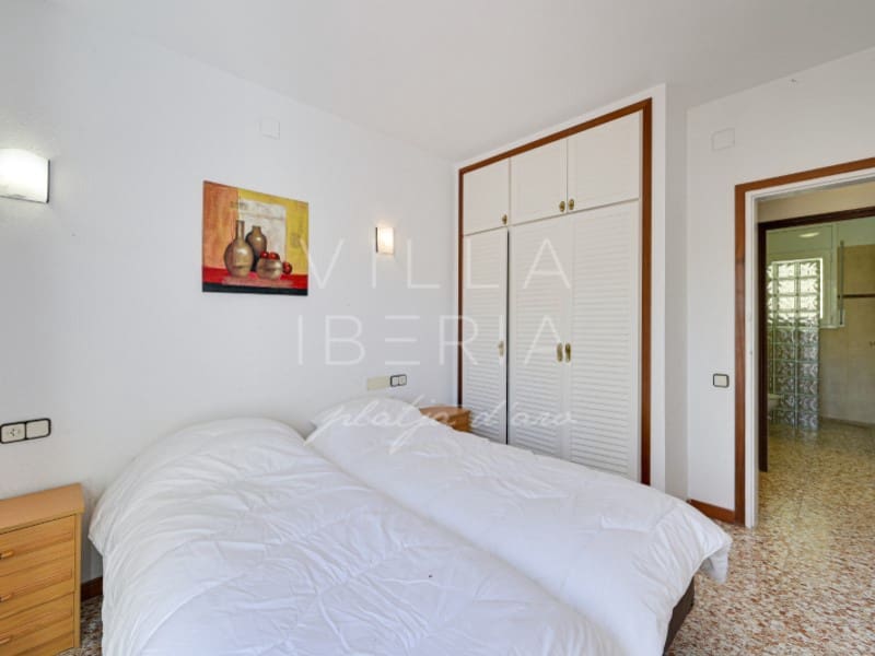 5 slaapkamer Villa te koop in Santa Cristina d'Aro met garage - € 395.000 (Ref: 9367808)
