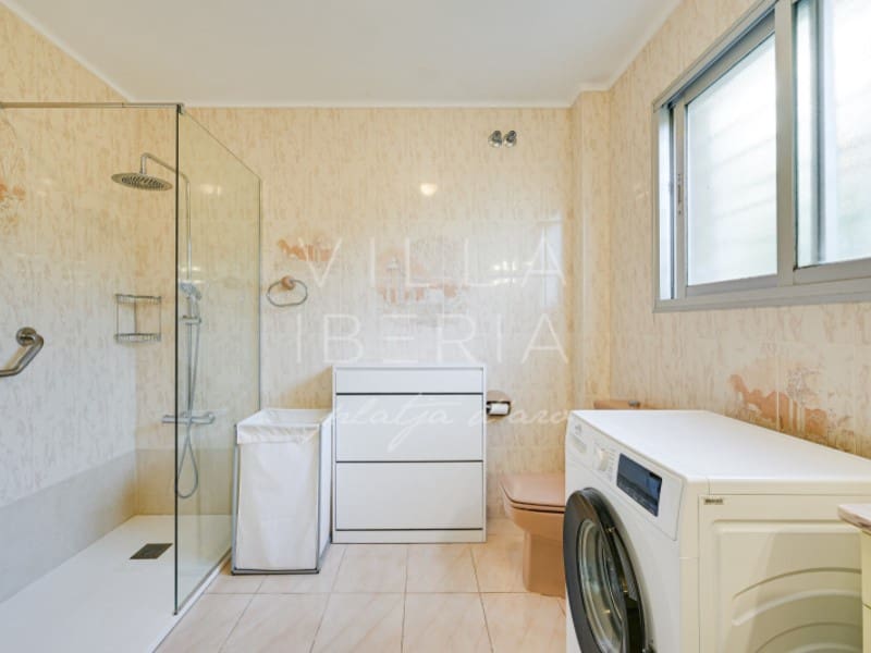 5 soverom Villa til salgs i Sant Feliu de Guixols med svømmebasseng garasje - € 950 000 (Ref: 9398422)