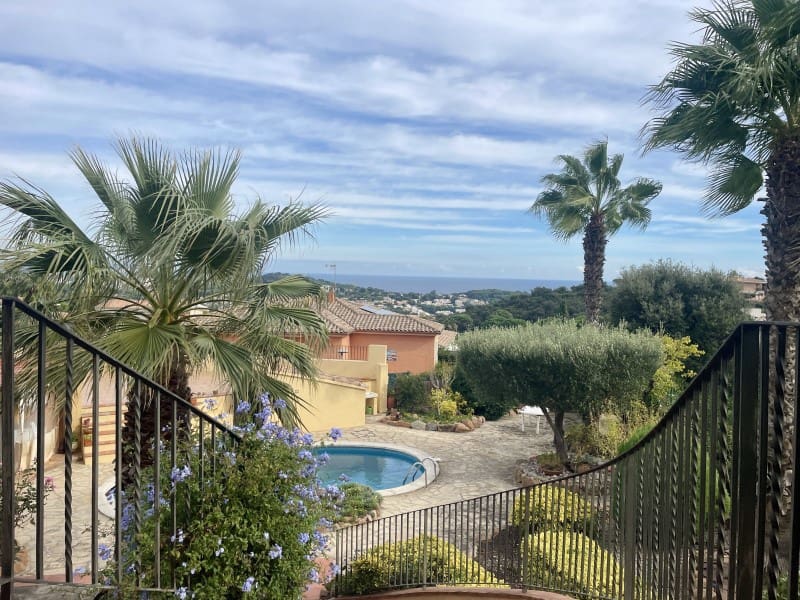 5 soverom Villa til salgs i Sant Feliu de Guixols med svømmebasseng garasje - € 950 000 (Ref: 9398422)