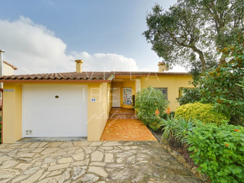 5 soverom Villa til salgs i Sant Feliu de Guixols med svømmebasseng garasje - € 950 000 (Ref: 9398422)