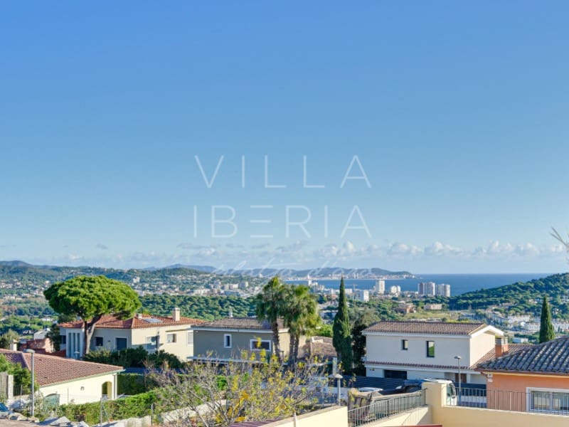5 soverom Villa til salgs i Sant Feliu de Guixols med svømmebasseng garasje - € 950 000 (Ref: 9398422)