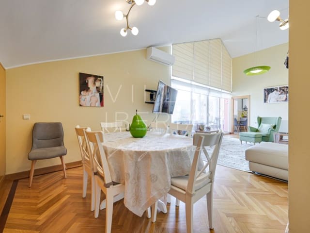 4 slaapkamer Appartement te koop in Platja d'Aro, Castell-Platja d'Aro met garage - € 790.000 (Ref: 9398423)