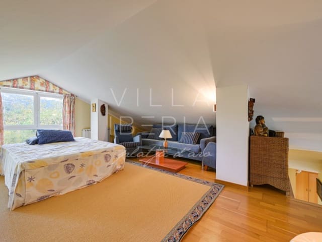 4 slaapkamer Appartement te koop in Platja d'Aro, Castell-Platja d'Aro met garage - € 790.000 (Ref: 9398423)