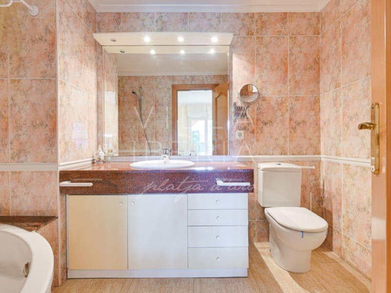 3 bedroom Apartment for sale in Platja d'Aro with garage - € 560,000 (Ref: 9398424)