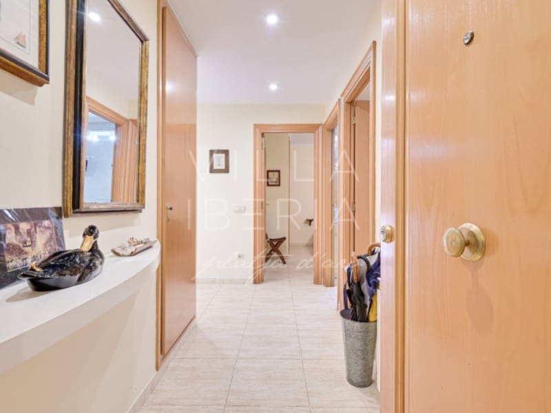 3 bedroom Apartment for sale in Platja d'Aro with garage - € 560,000 (Ref: 9398424)