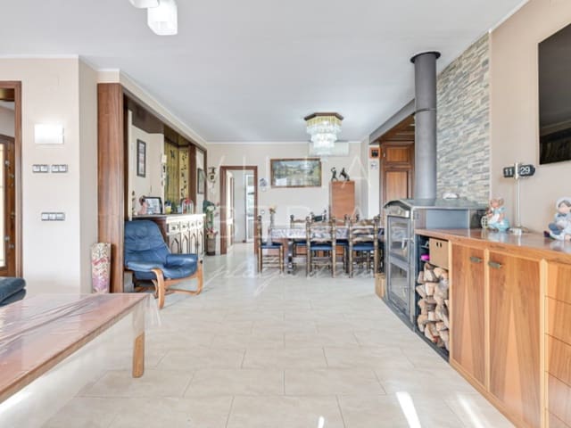 5 Zimmer Villa zu verkaufen in Platja d'Aro, Castell-Platja d'Aro mit Pool Garage - 1.150.000 € (Ref: 9406636)