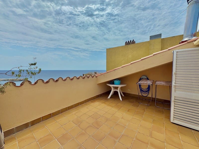 3 makuuhuone Kattohuoneisto myytävänä paikassa Palamos mukana 
autotalli - 650 000 € (Ref: 9414417)