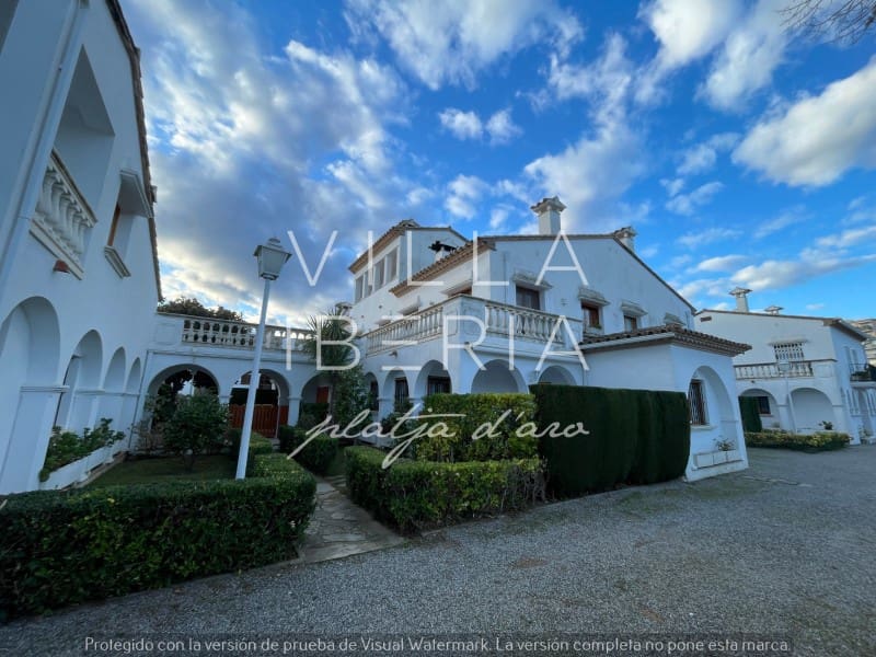 2 soverom Hus til salgs i Platja d'Aro med garasje - € 504 000 (Ref: 9438153)