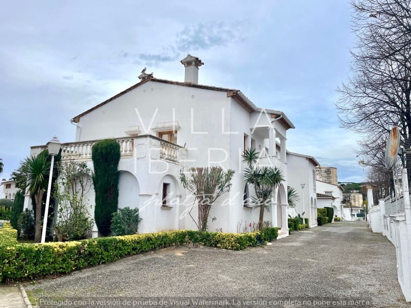 2 soverom Hus til salgs i Platja d'Aro med garasje - € 504 000 (Ref: 9438153)