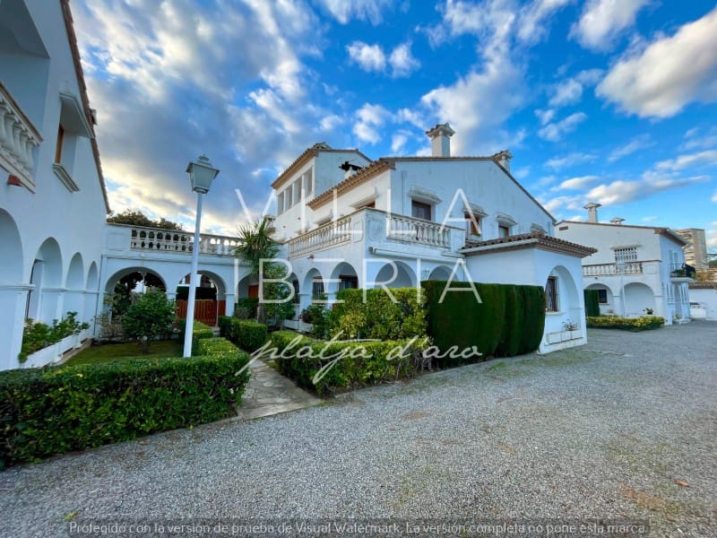 2 soverom Hus til salgs i Platja d'Aro med garasje - € 504 000 (Ref: 9438153)