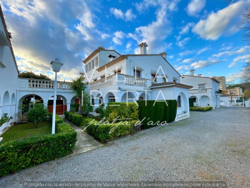 2 soverom Hus til salgs i Platja d'Aro med garasje - € 504 000 (Ref: 9438153)