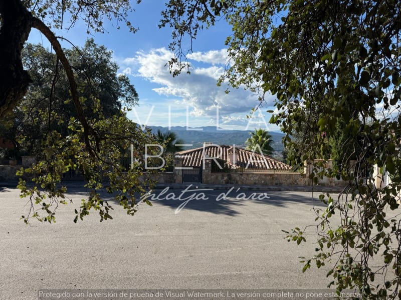 Grunde uden byggetilladelser til salg i Santa Cristina d'Aro - € 115.000 (Ref: 9441049)