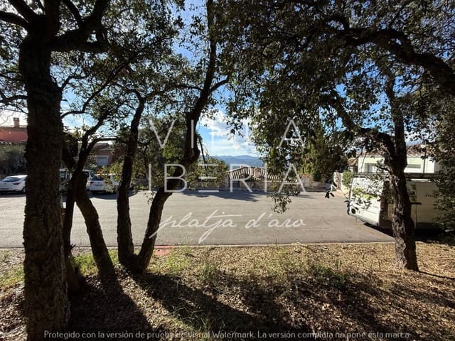 Grunde uden byggetilladelser til salg i Santa Cristina d'Aro - € 115.000 (Ref: 9441049)