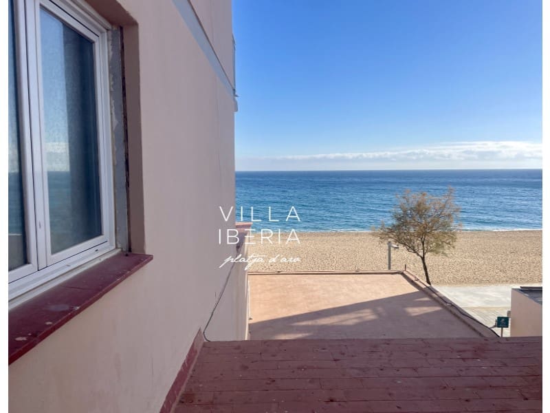 2 bedroom Apartment for sale in Platja d'Aro - € 260,000 (Ref: 9446702)