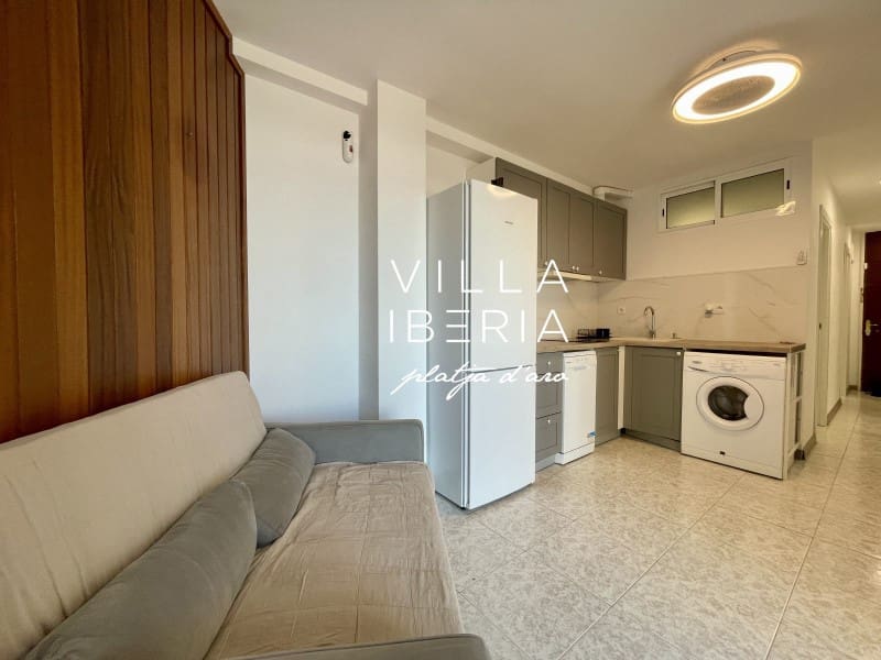 2 bedroom Apartment for sale in Platja d'Aro - € 260,000 (Ref: 9446702)