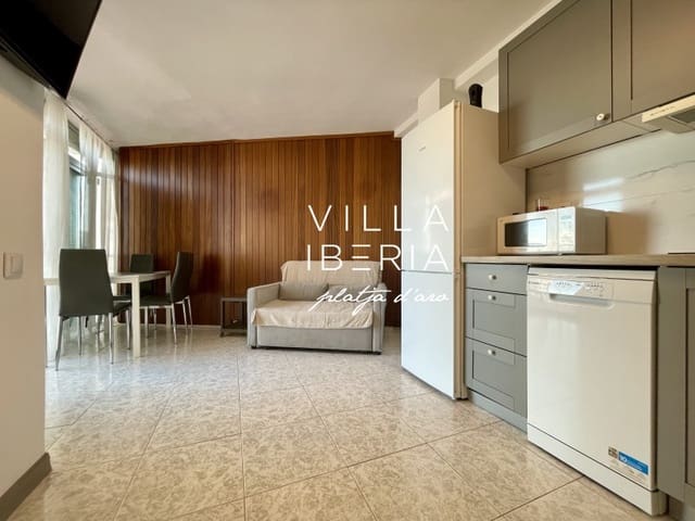 2 soveværelse Lejlighed til salg i Platja d'Aro, Castell-Platja d'Aro - € 260.000 (Ref: 9446702)