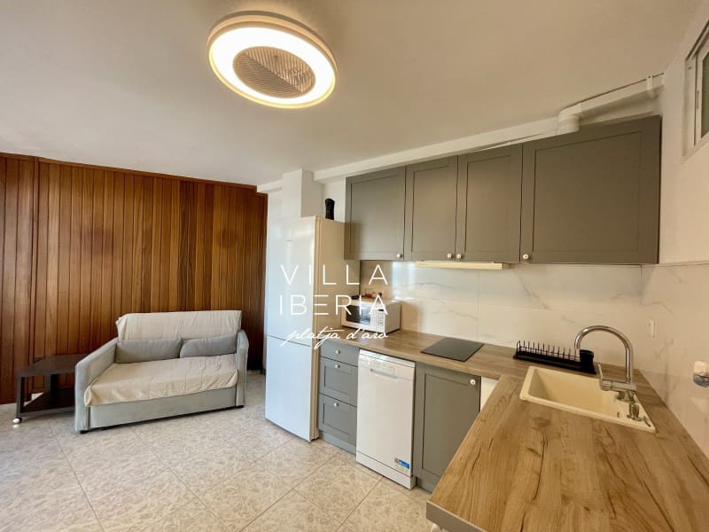 2 bedroom Apartment for sale in Platja d'Aro - € 260,000 (Ref: 9446702)