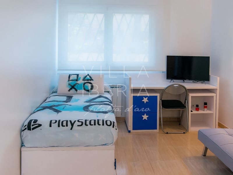 3 bedroom Apartment for sale in Platja d'Aro with garage - € 575,000 (Ref: 9465708)