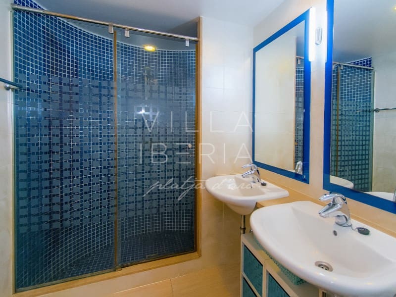 3 bedroom Apartment for sale in Platja d'Aro with garage - € 575,000 (Ref: 9465708)