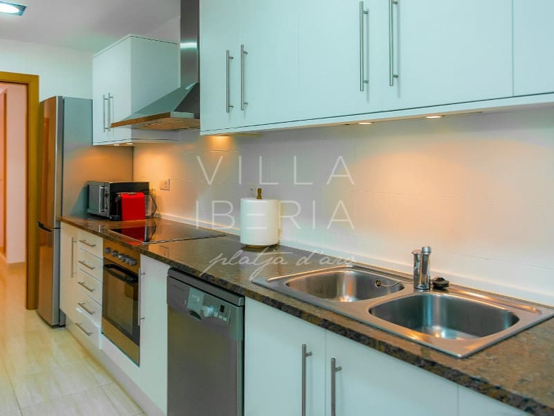 3 bedroom Apartment for sale in Platja d'Aro with garage - € 575,000 (Ref: 9465708)