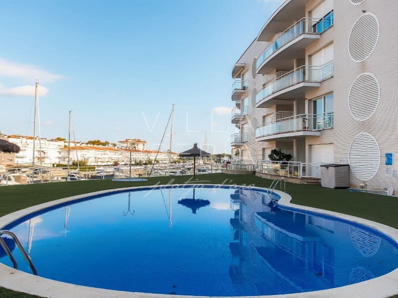 3 bedroom Apartment for sale in Platja d'Aro with garage - € 575,000 (Ref: 9465708)